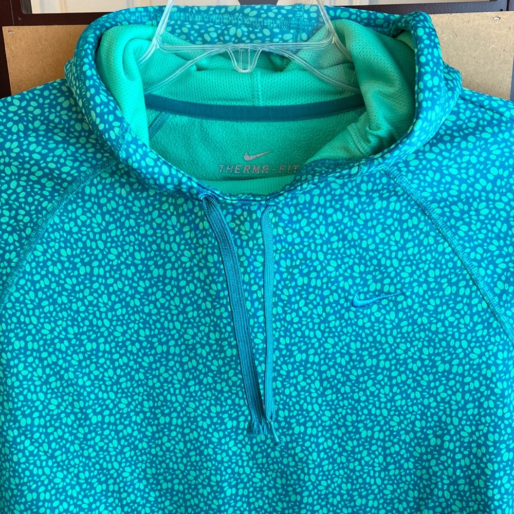 NWOT M Nike blue green therma fit sweatshirt hoodie